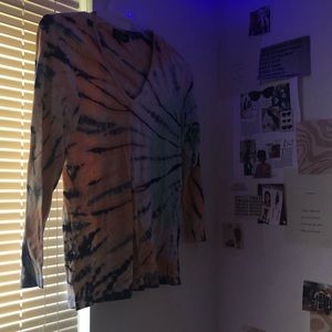 tie dye long sleeve